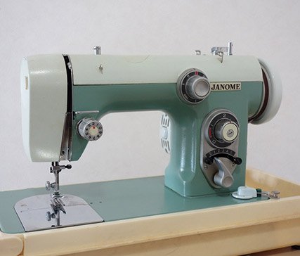               Janome