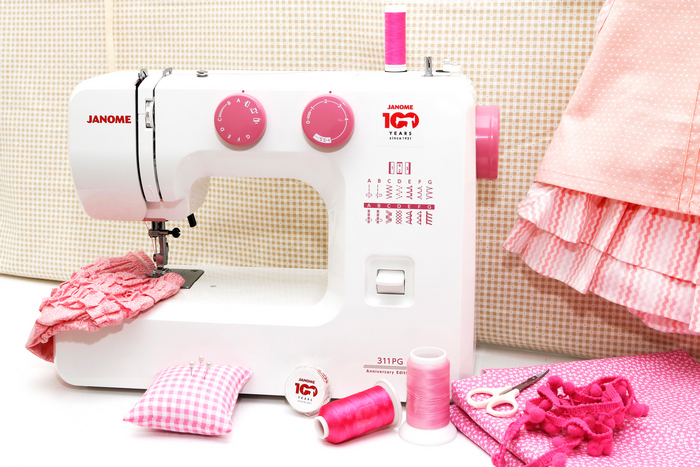 Юбилейная серия в честь 100-летия Janome