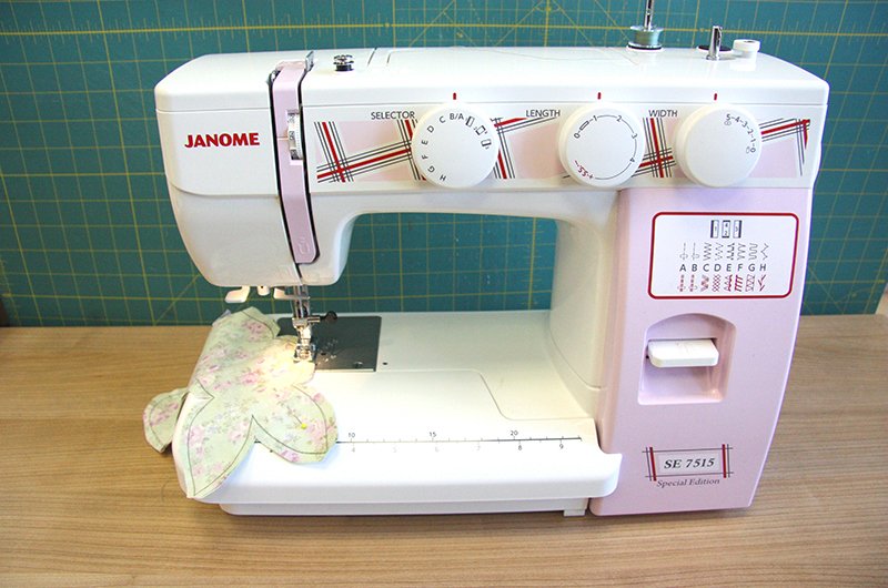 Janome 7519. Janome se 7515. Джаноме 7519. Janome se 7519. Швейная машина Janome 7519.