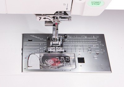 Особенности компьютерной швейной машины Janome Horizon Memory Craft 9450 QCP
