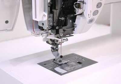 Особенности компьютерной швейной машины Janome Horizon Memory Craft 9450 QCP