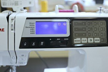 Тест-драйв Janome 4120QDC