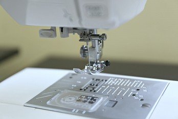 Тест-драйв Janome 4120QDC