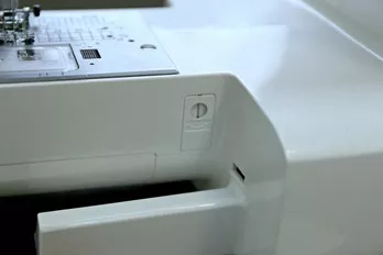 Тест-драйв Janome 4120QDC