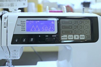 Тест-драйв Janome 4120QDC